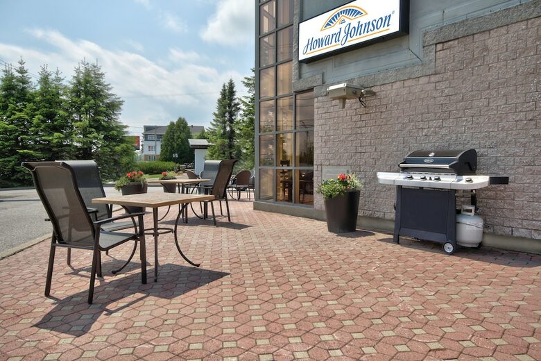 Hotel Howard Johnson By Wyndham Quebec City