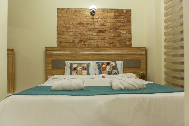 Fide Hotel