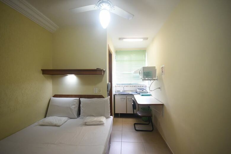 Apartamento Flat Econ�mico