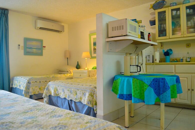 Apartamentos Garden Beach Studios At Montego Bay Club