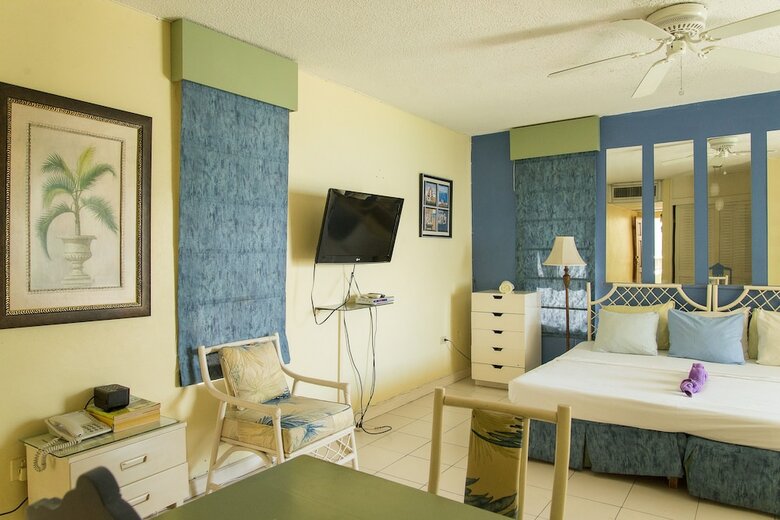 Aparthotel Moonlight Beach Studio At Montego Bay Club Resort