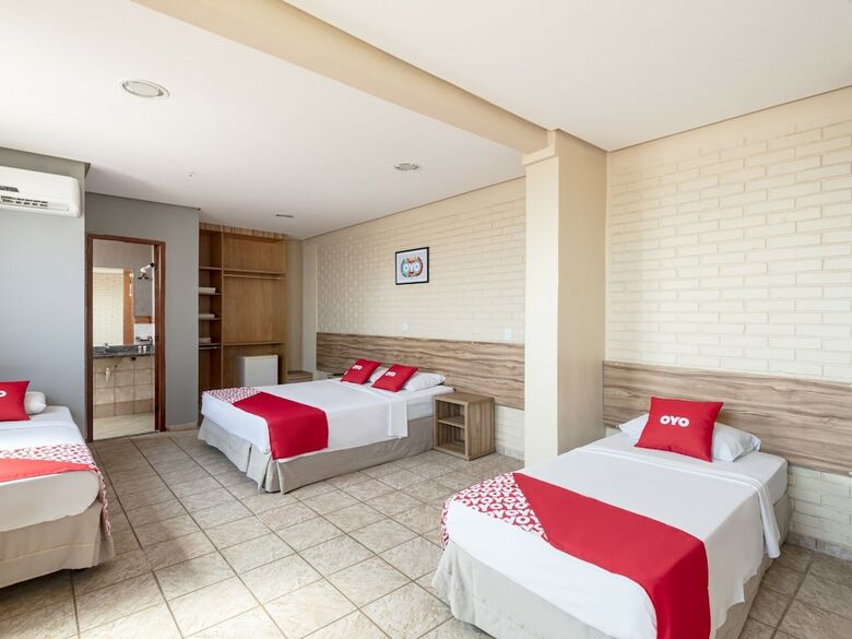 Oyo Hotel Serras De Goyaz Centro
