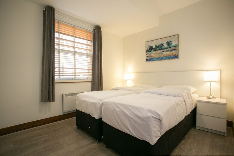 O'connell Bridge Apartments