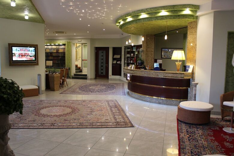 Hotel Mediterranee Family & Spa Hotel