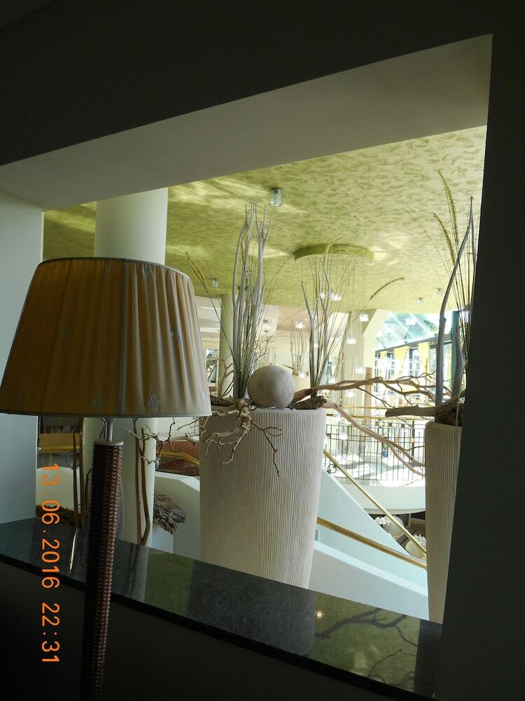 Hotel Mediterranee Family & Spa Hotel