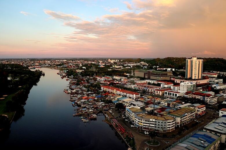 Hotel Pullman Miri Waterfront