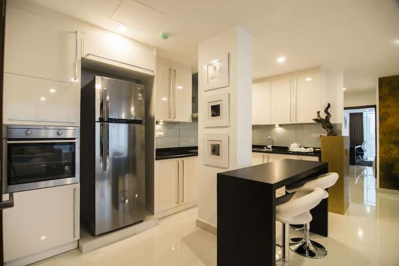 Aparthotel Platinum One Suites