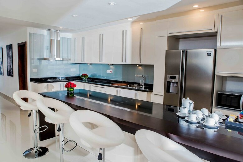 Aparthotel Platinum One Suites