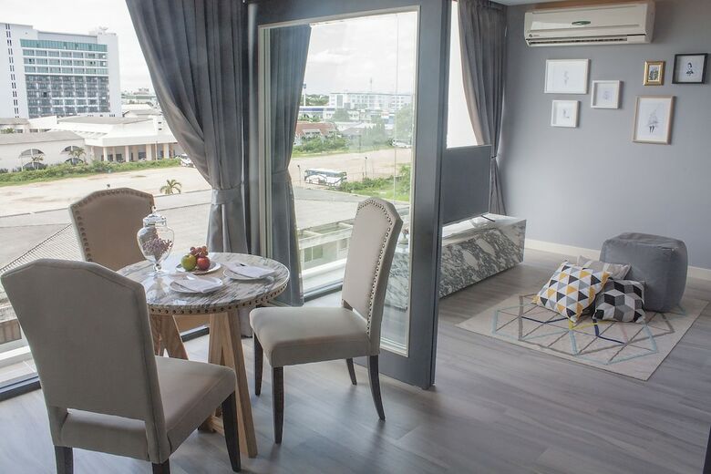 Hotel Mera Mare Pattaya