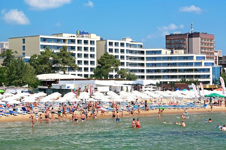 Hotel Globus - Half Board
