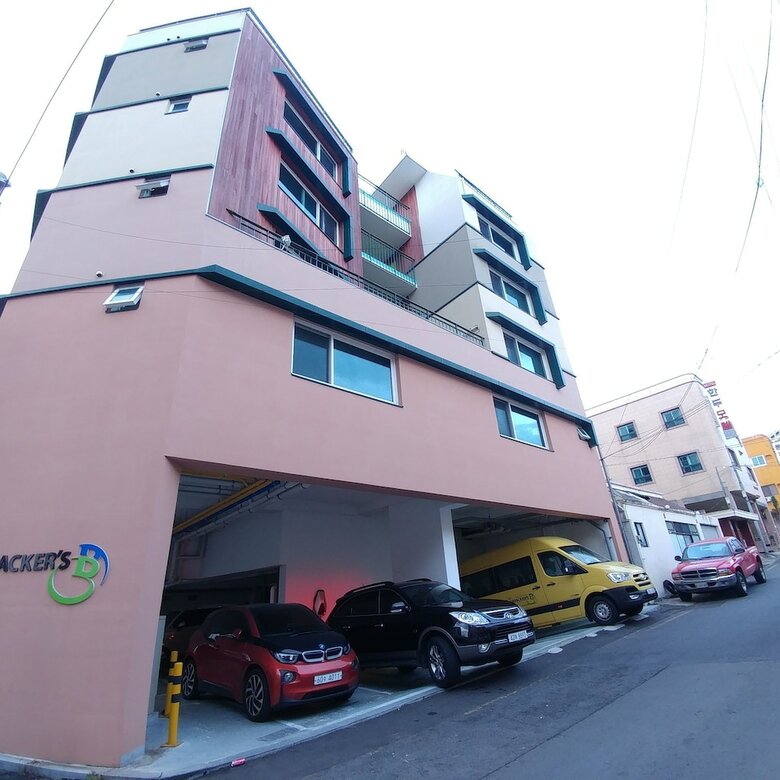Hostal Backpacker's Home