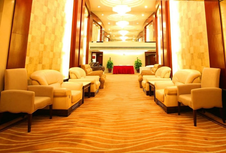 Century Plaza Hotel