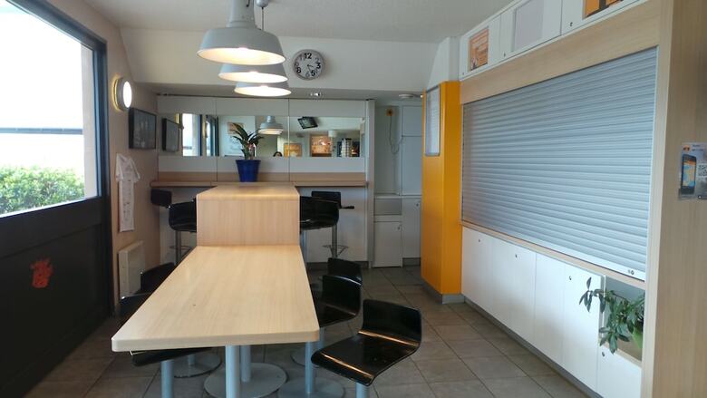 Hotelf1 Ch�lons En Champagne