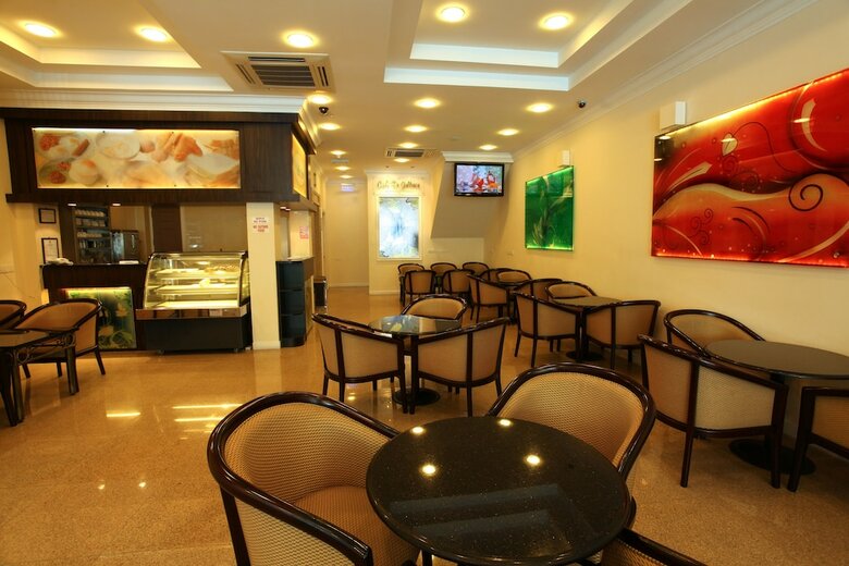 De Galleria Hotel