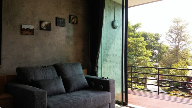 Hotel Sangthong Resort