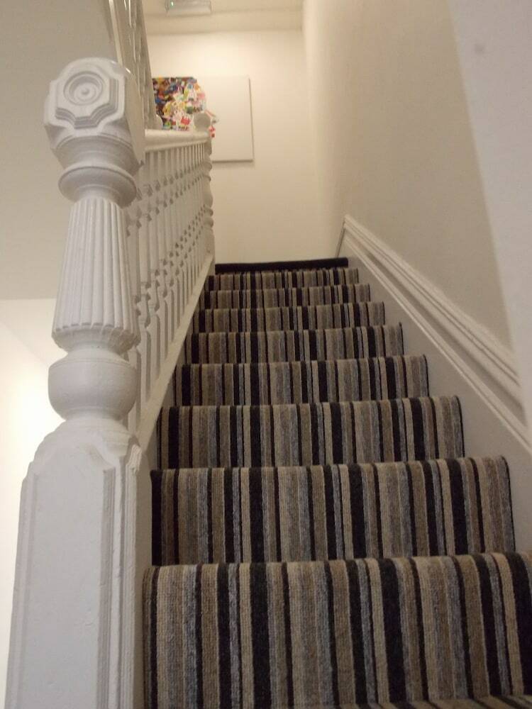 Aaron Wise Serviced Apartments