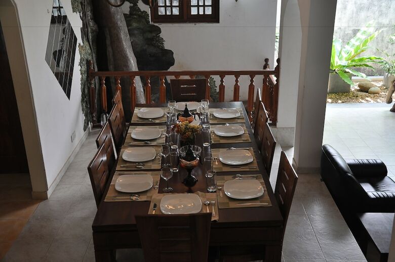 Hotel Hikka Villa