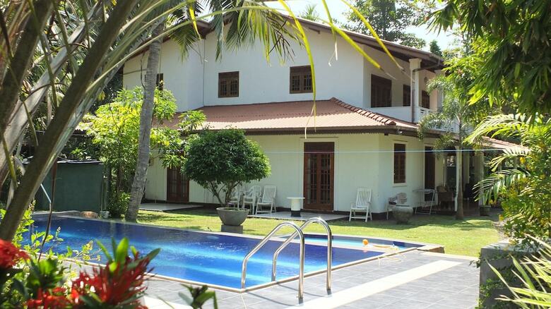 Hotel Hikka Villa
