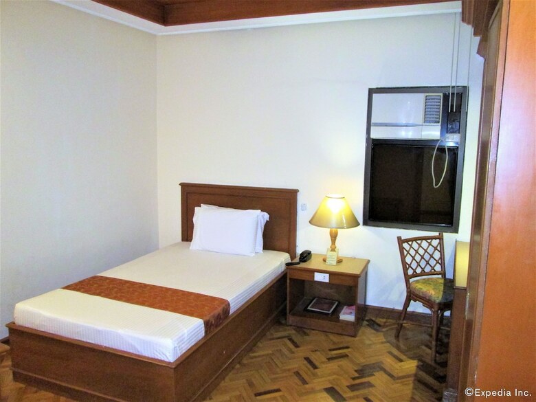 Maxandrea Hotel