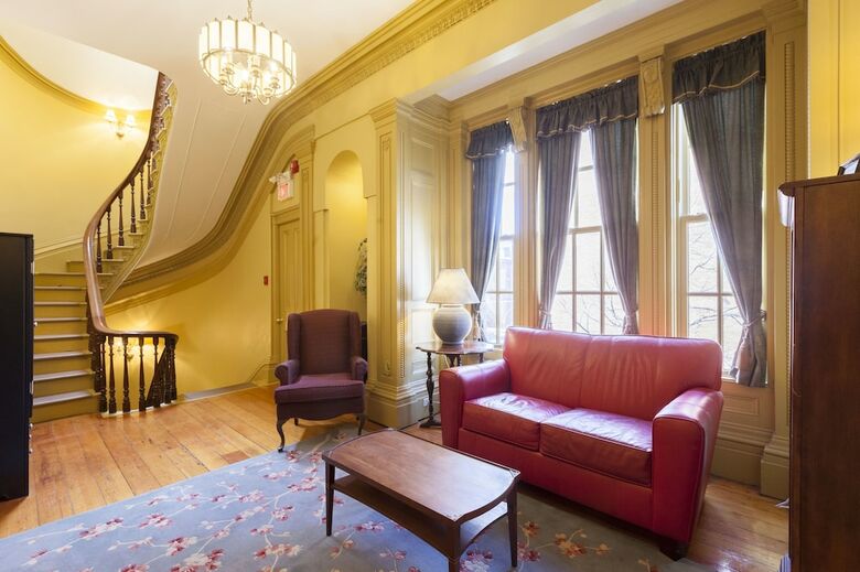 Apartamentos Chipman Hill Suites - Yeats House