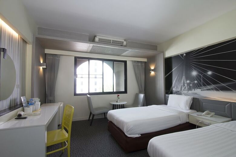 Rd Hotel
