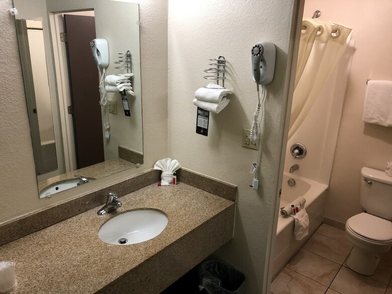 Motel Super 8 By Wyndham Ontario