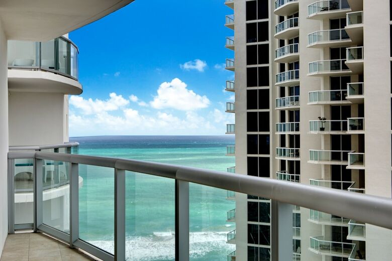 Hotel Private Ocean Condos At Marenas Beach