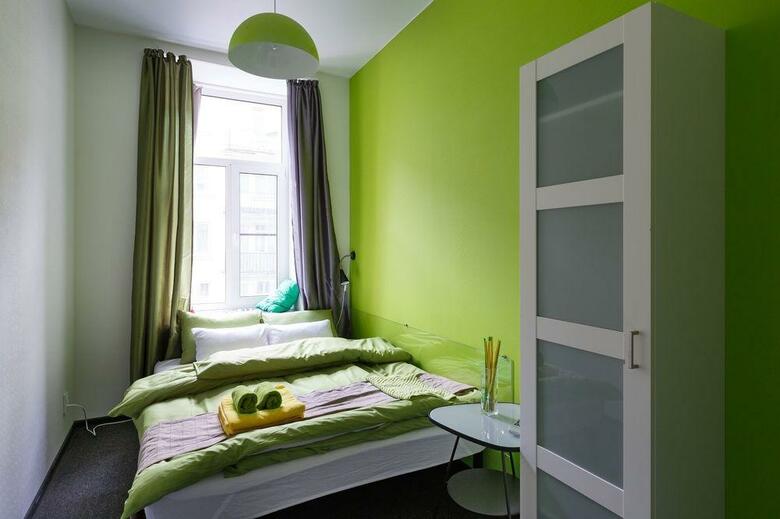 Station Hotel M19