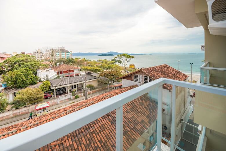 Apart Hotel Roberto Monteiro