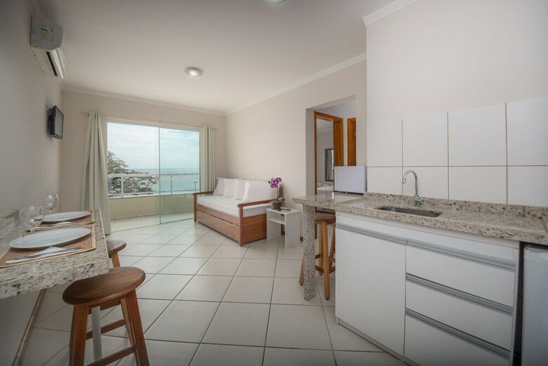 Apart Hotel Roberto Monteiro