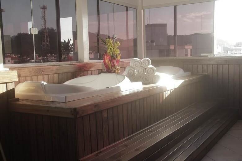 Apart Hotel Roberto Monteiro