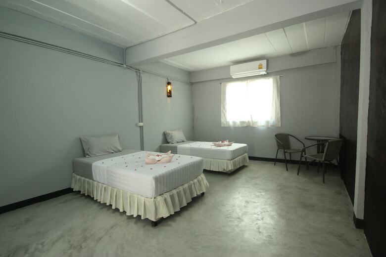 Hotel Lanta Complex