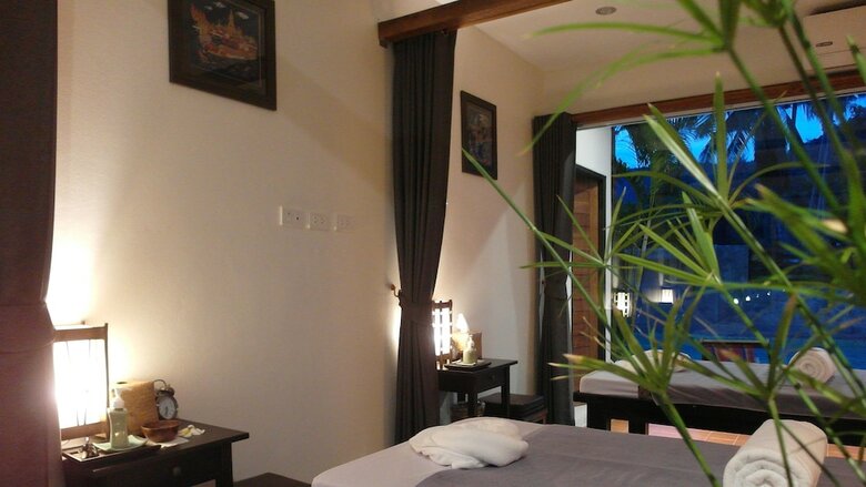 Crystal Lamai Hotel