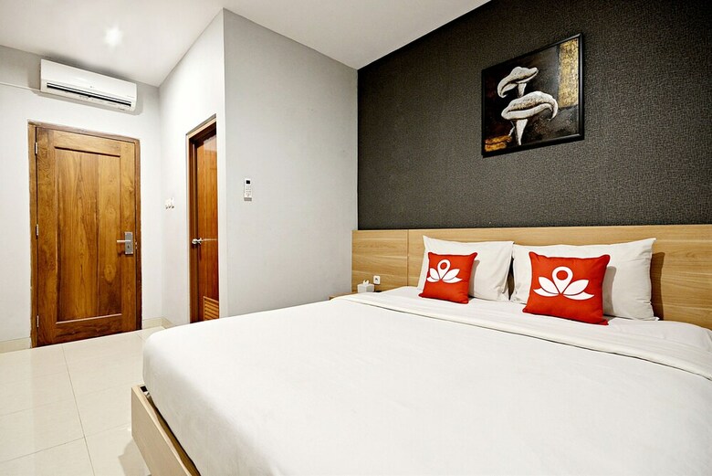 Hotel Zen Rooms Cipete Safin Inn