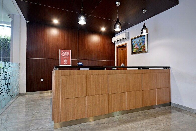 Hotel Zen Rooms Cipete Safin Inn