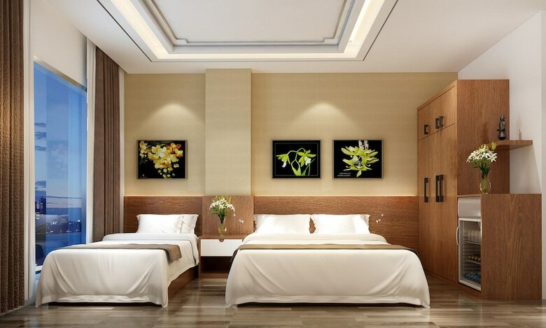 Siren Flower Hotel