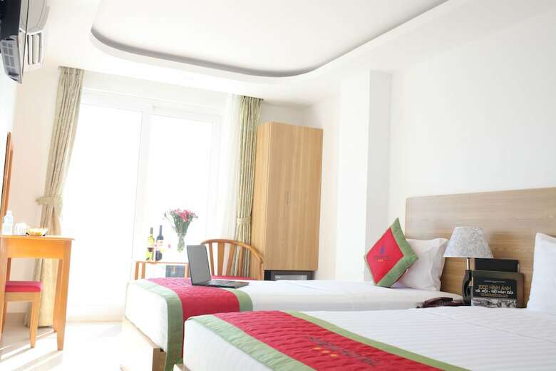 Siren Flower Hotel