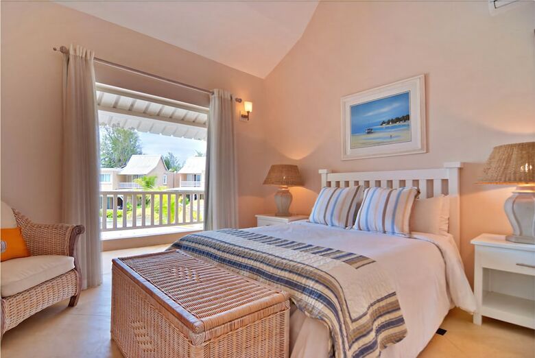 White Oaks Villas