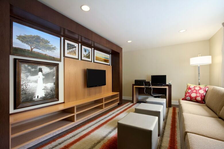 Aparthotel Hawthorn Suites By Wyndham Greensboro