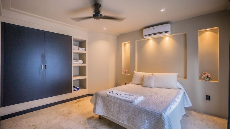 Lotus Luxury Condo