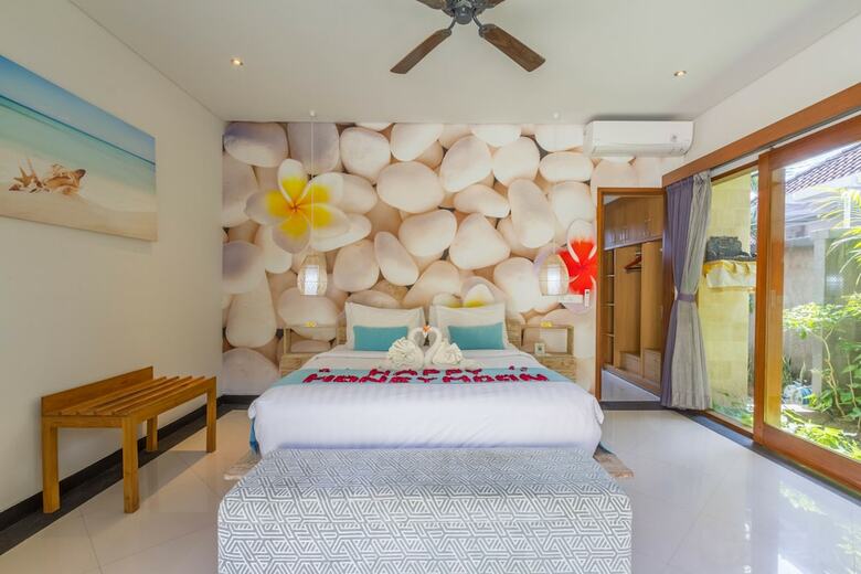 Lacasa Villa Legian
