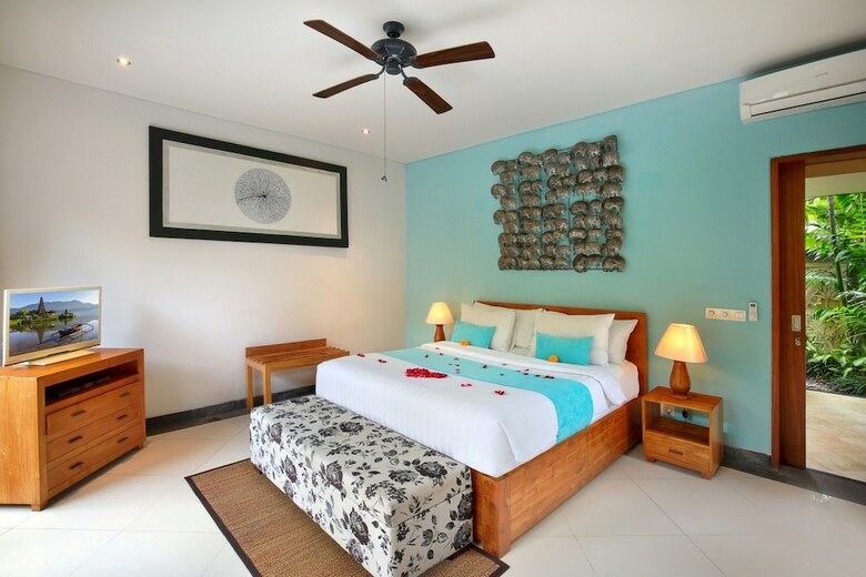 Lacasa Villa Legian