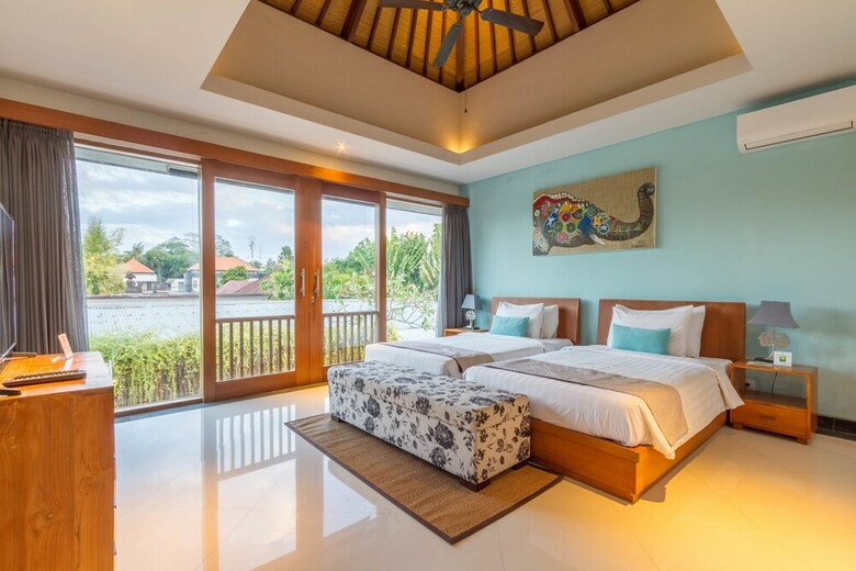 Lacasa Villa Legian