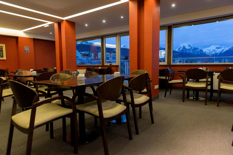Hotel Mil 810