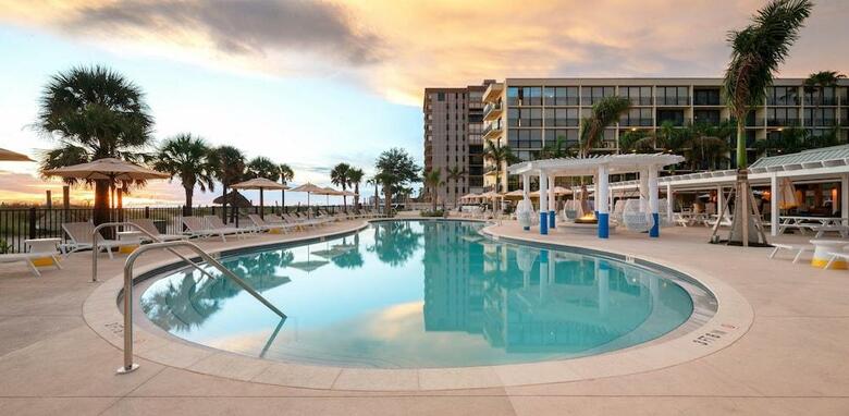 Hotel Sirata Beach Resort