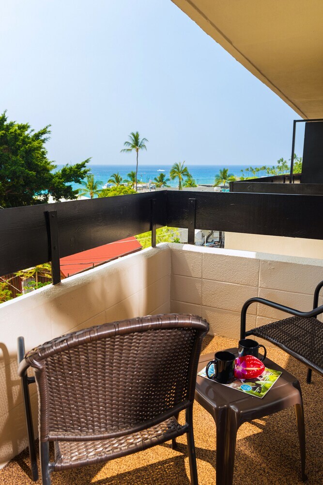 Hotel Kona Seaside (.)