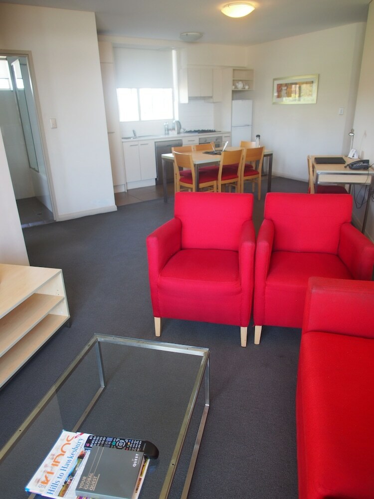 Apartamentos Quest Castle Hill