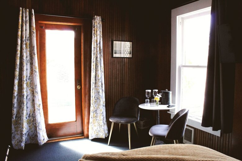 Shelburne Hotel