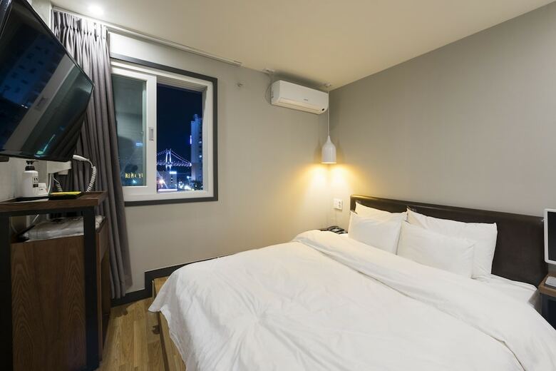 No.25 Hotel