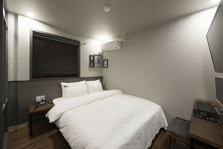 No.25 Hotel